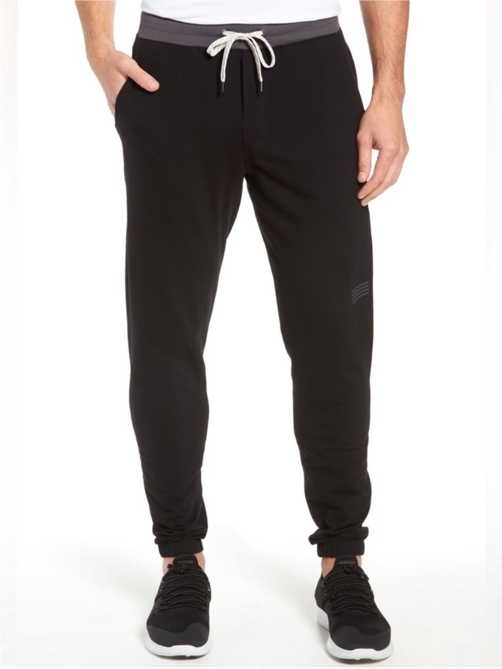 Vuori Mens Balboa Pant in Black with Charcoal Grey Waistband Size L Activewear